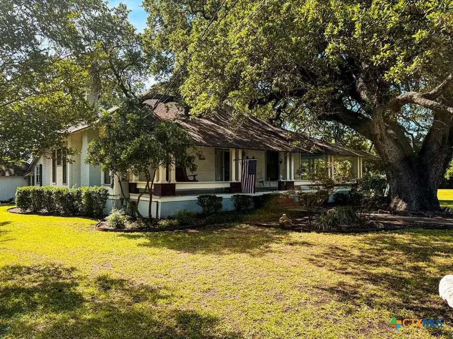 1708 S Wall Street, Belton, TX 76513 - #2