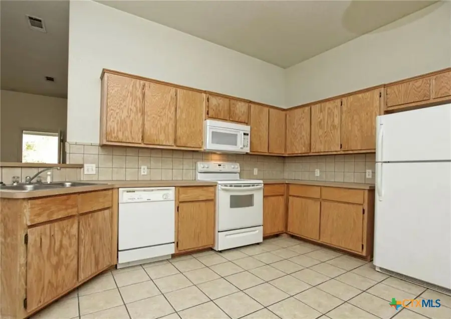 301 Jeff Gordon Drive, Harker Heights, TX 76548 - #3