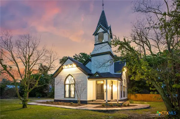 346 W Pietzsch Street, Bartlett, TX 76511