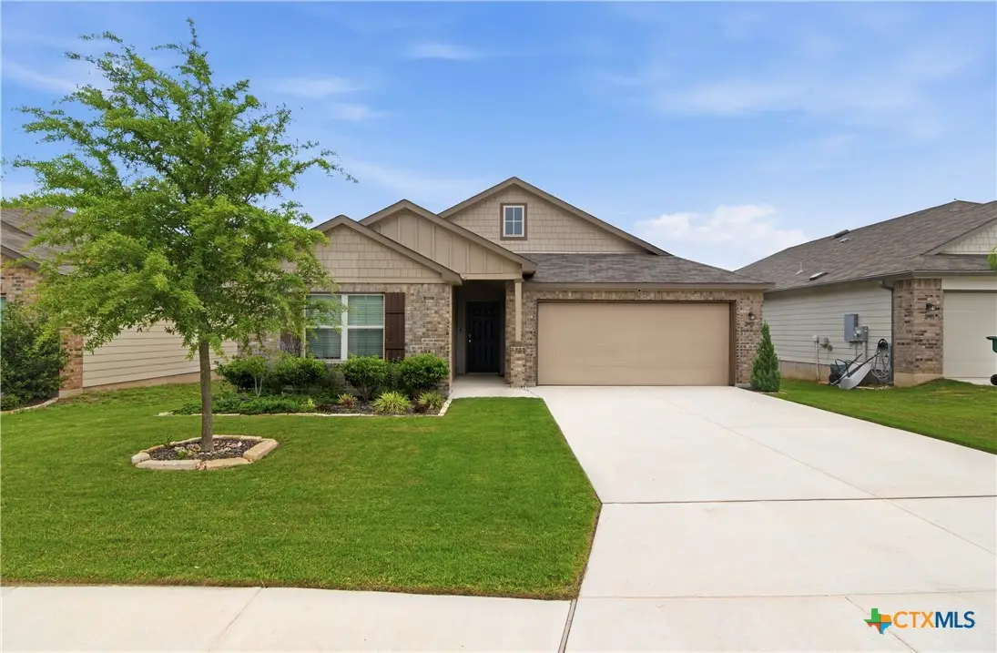 2905 Greenbriar, Seguin, TX 78155 - #1