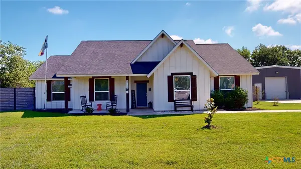57 Lavaca Street, Vanderbilt, TX 77991