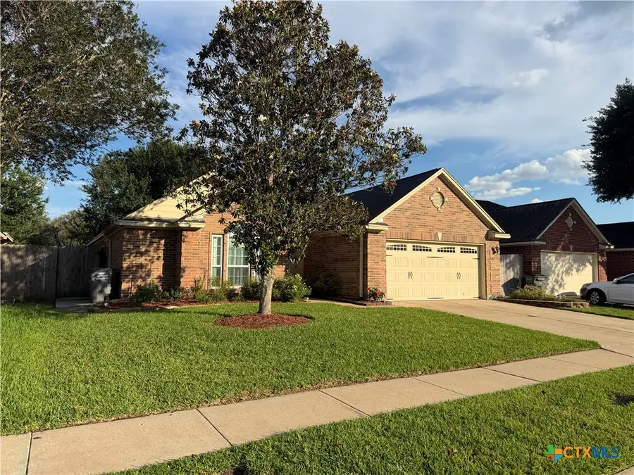 303 Arabian Drive, Victoria, TX 77904 - #2