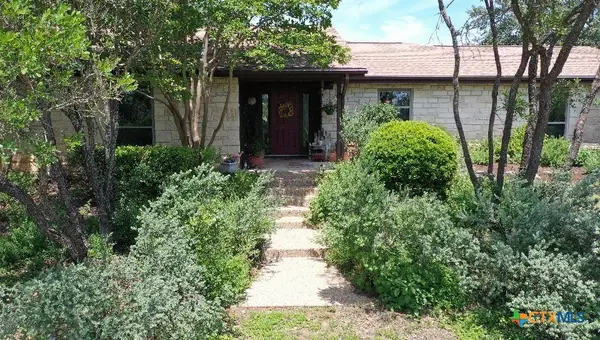 1109 Palomino Lane, San Marcos, TX 78666