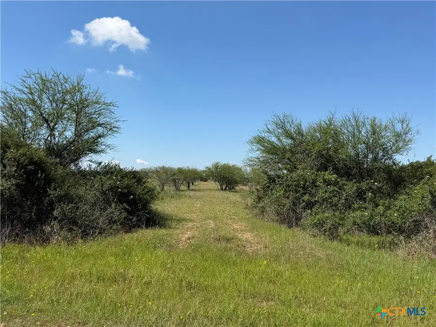 000 Madrone Lane, Victoria, TX 77904 - #2