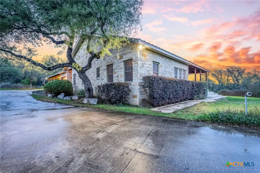 377 Buffalo Springs Road, New Braunfels, TX 78132 - #2
