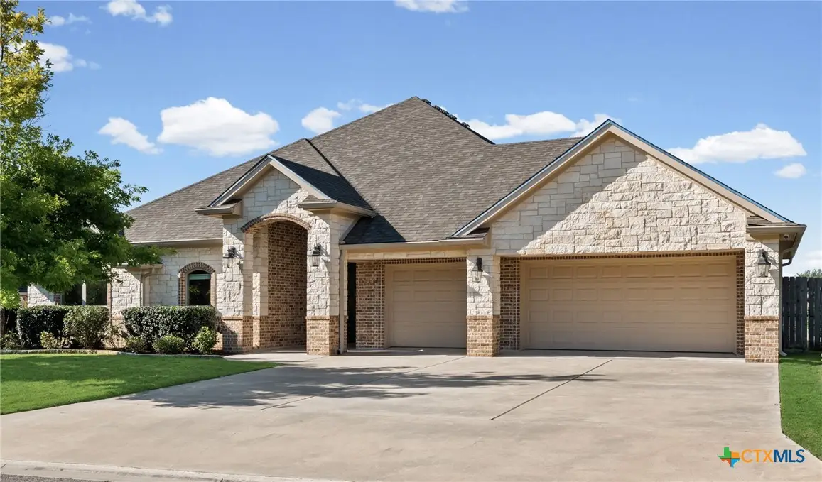 2007 Chamberlain Lane, Temple, TX 76502 - #1