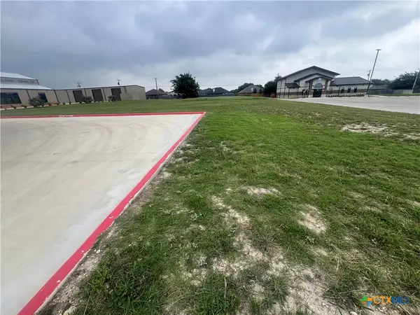 1801 E Elms Road, Killeen, TX 76542