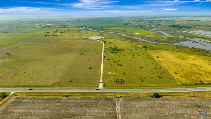8078 State Highway 35, Palacios, TX 77465 - #3