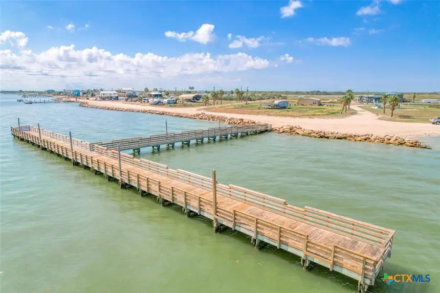 1233 N Ocean Drive, Port Lavaca, TX 77979 - #3