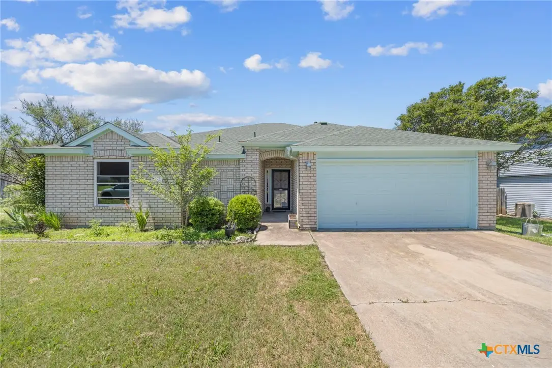 213 W Anderson Avenue, Copperas Cove, TX 76522 - #1