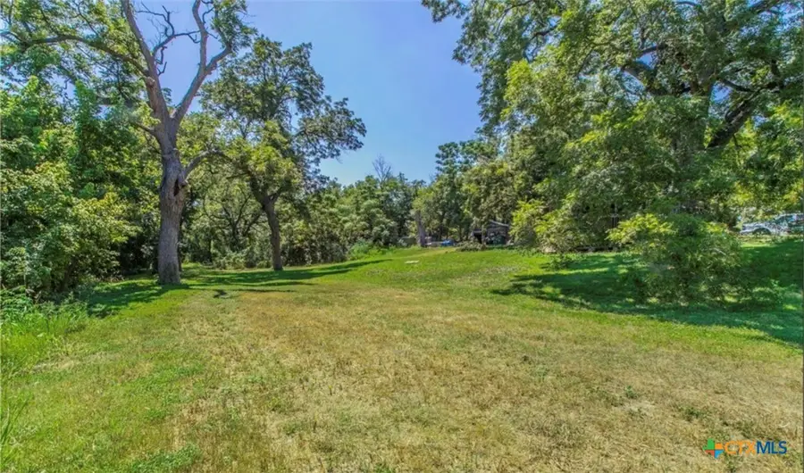 200 Whitsett Street, Belton, TX 76513 - #2