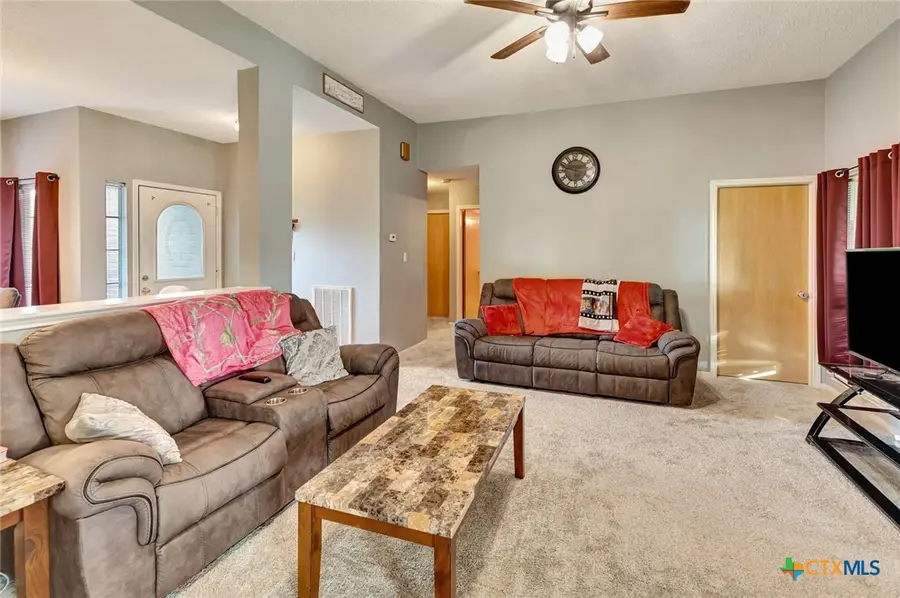 103 Ashland Creek, Victoria, TX 77901 - #2