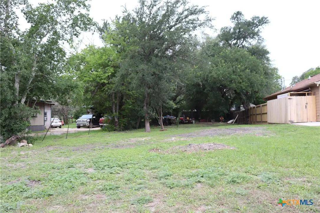 825 N Commerce Street, Lockhart, TX 78644 - #1