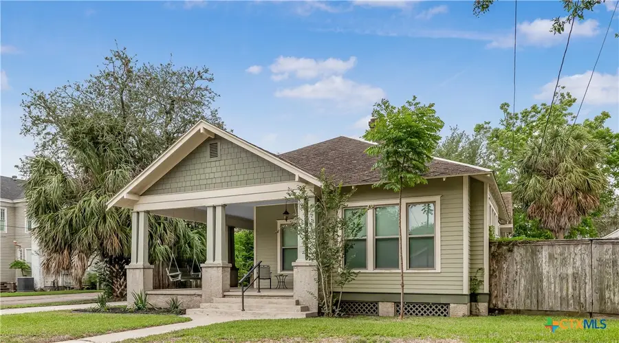 405 W Power Avenue, Victoria, TX 77901 - #2