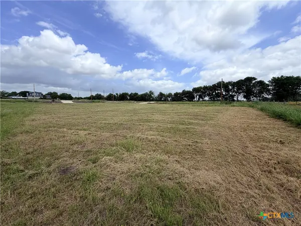 8675 Pecan Road, Troy, TX 76579
