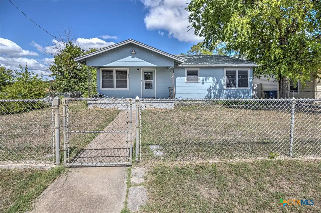 801 N Main St, Copperas Cove, TX 76522 - #1