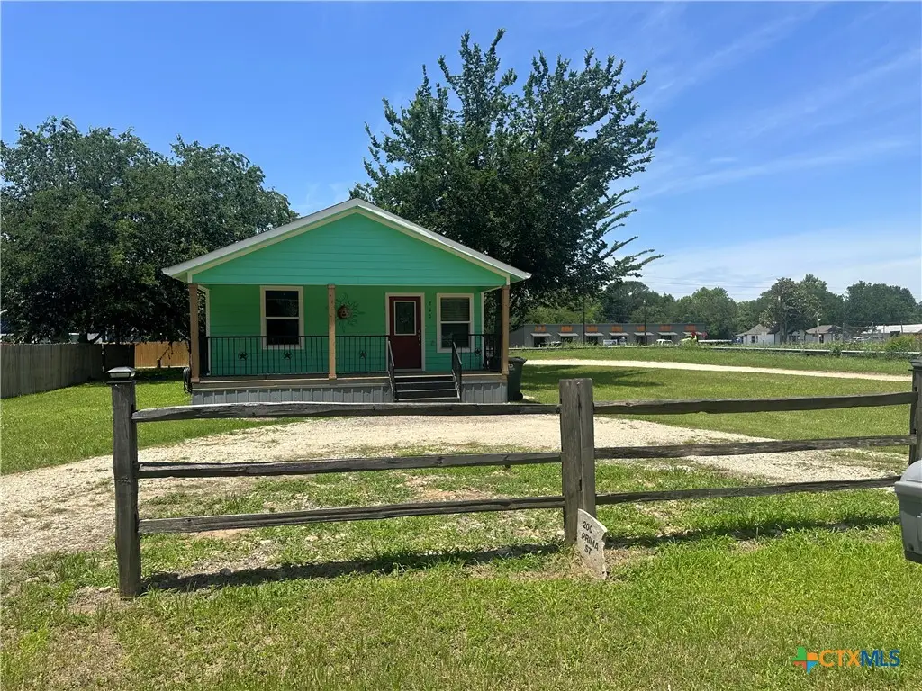 200 Prima Street, Smithville, TX 78957 - #1