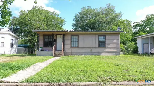 1104 Taylor Avenue, Victoria, TX 77901