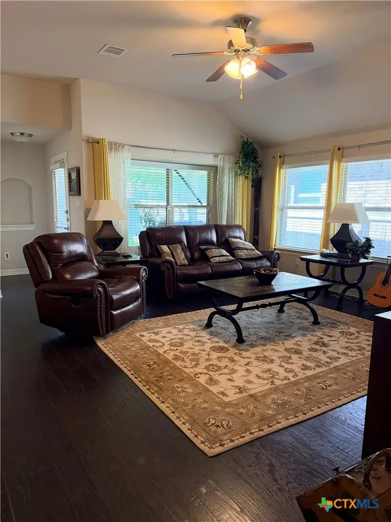 156 Silkstone Street, Hutto, TX 78634 - #2