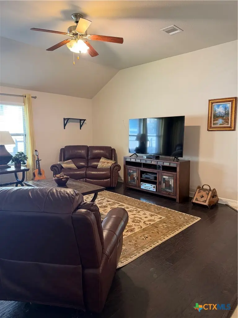 156 Silkstone Street, Hutto, TX 78634 - #3
