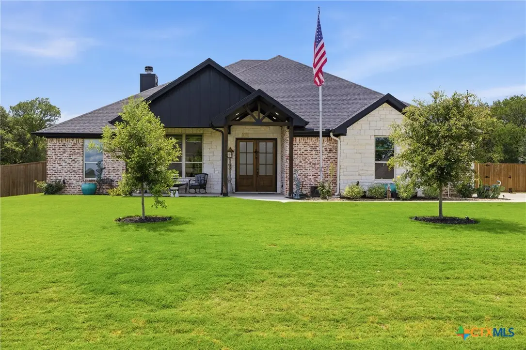 11205 Golden Eagle Avenue, Salado, TX 76571 - #1