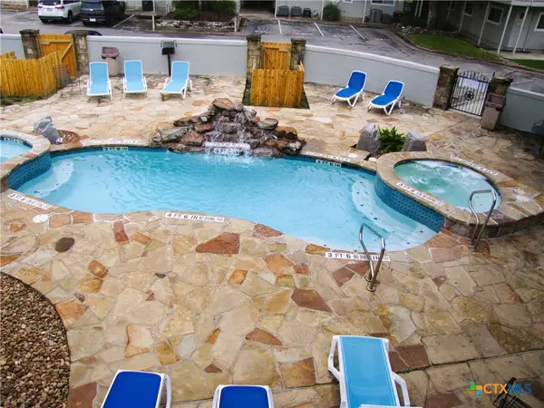 730 E Mather Street #J203, New Braunfels, TX 78130