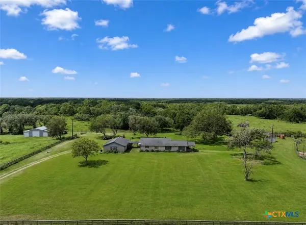 21126 Highway 111 Highway, Louise, TX 77455