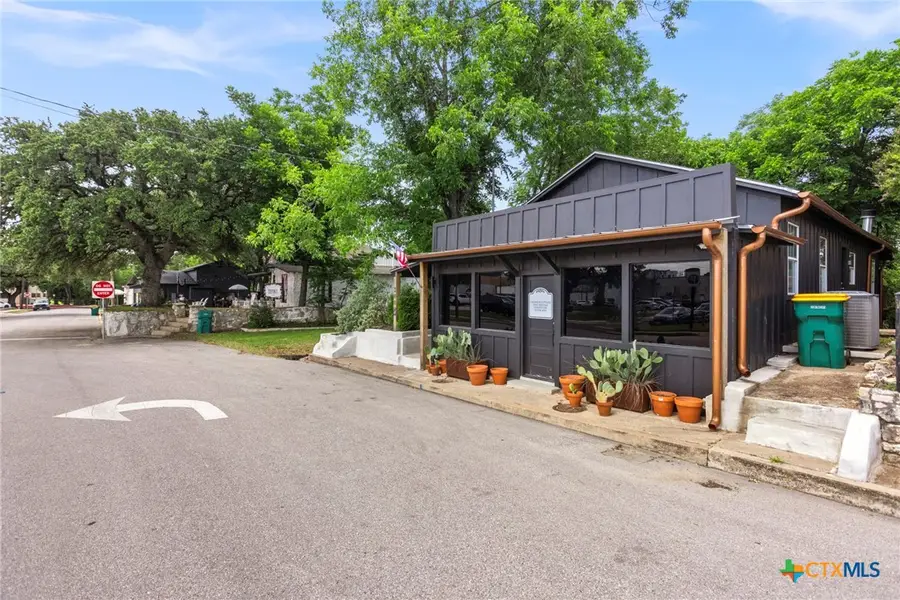 200 N Pearl Street, Belton, TX 76513 - #3