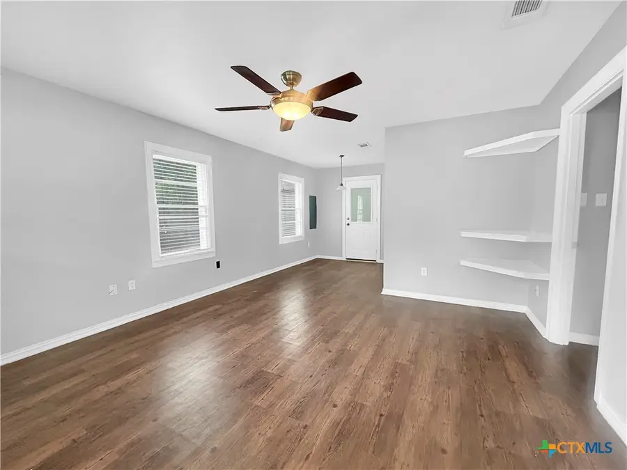 710 E 14th Street, Cameron, TX 76520 - #2