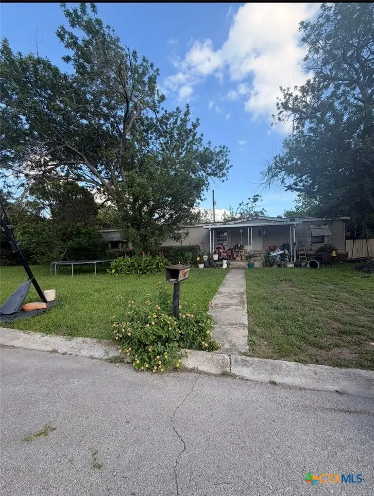 185 S West End Avenue, New Braunfels, TX 78130 - #1