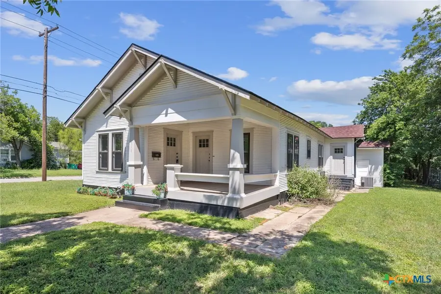 617 N Beal Street, Belton, TX 76513 - #2