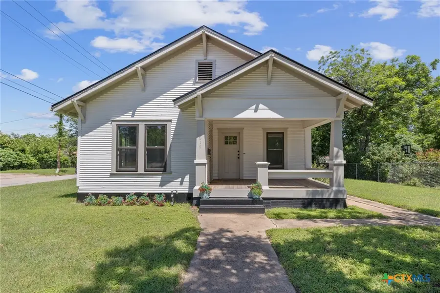 617 N Beal Street, Belton, TX 76513 - #3