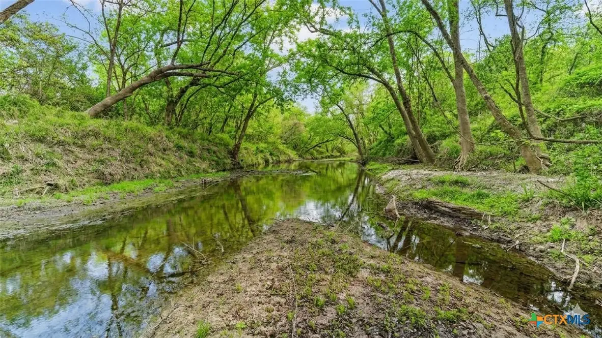 2427 S Fm 234, Edna, TX 77957 - #1