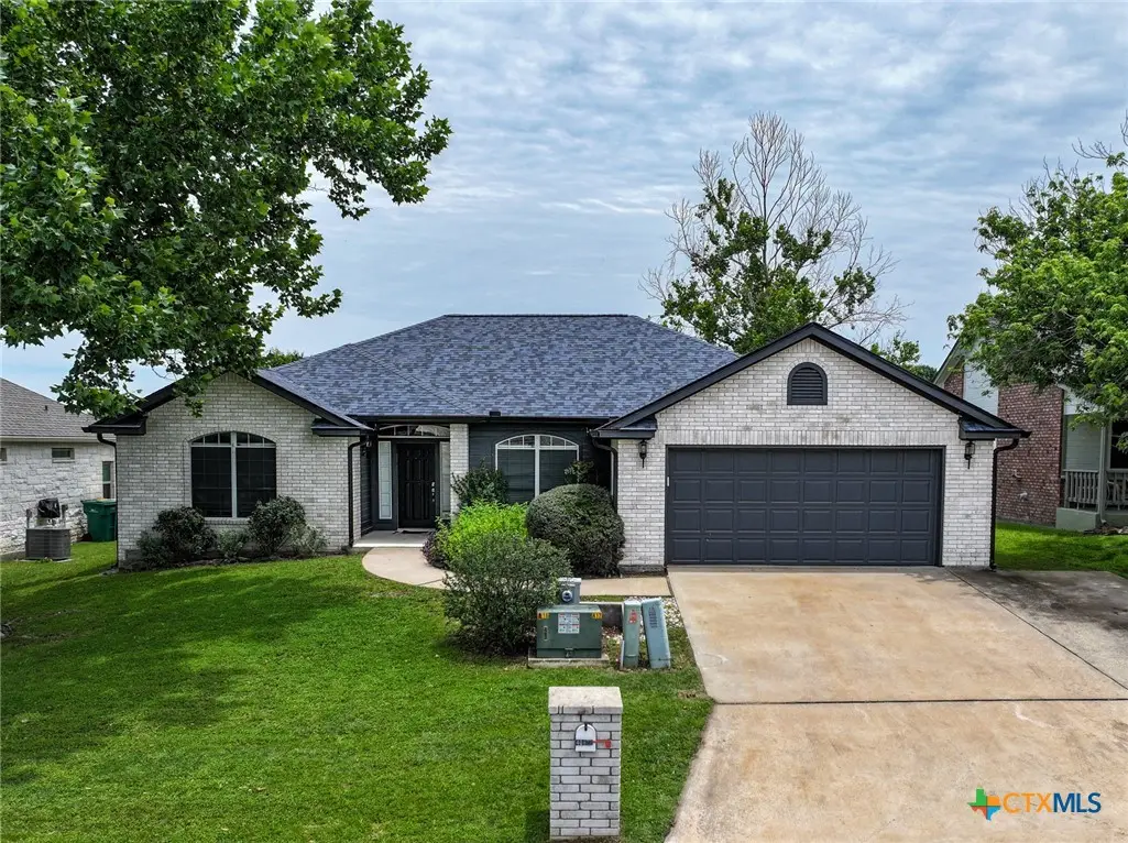 408 Spyglass Street, Marble Falls, TX 78654 - #1
