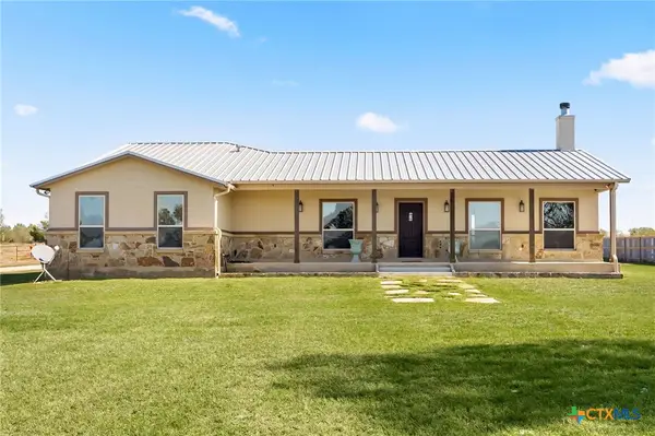 381 Schneider Road, Seguin, TX 78155