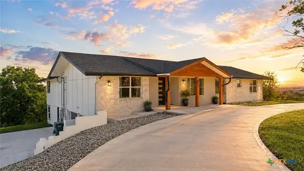 6715 Queens Crown East Street, San Antonio, TX 78233