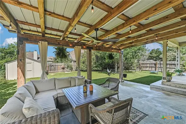 18608 Royal Pointe Drive, Pflugerville, TX 78660