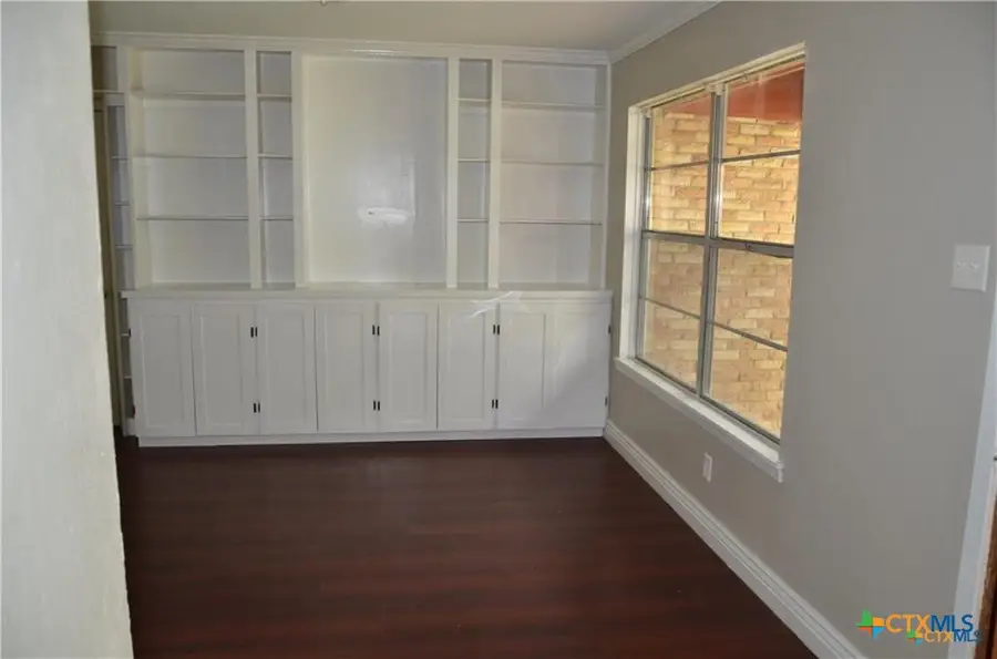 410 Nauert Street, Copperas Cove, TX 76522 - #3