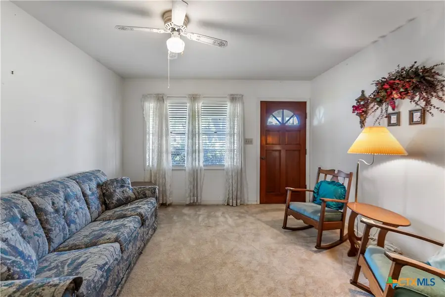 2602 Bootlegger Lane, Yoakum, TX 77995 - #3