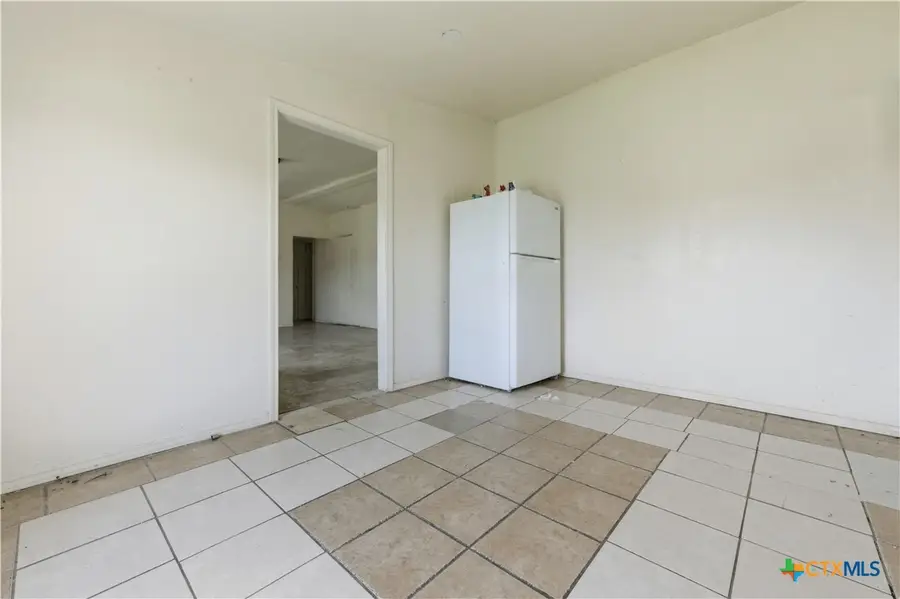 411 Summit Drive, Kyle, TX 78640 - #3