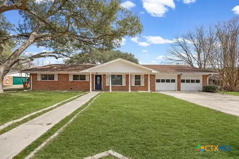 795 Vogel Drive, Lockhart, TX 78644 - #2