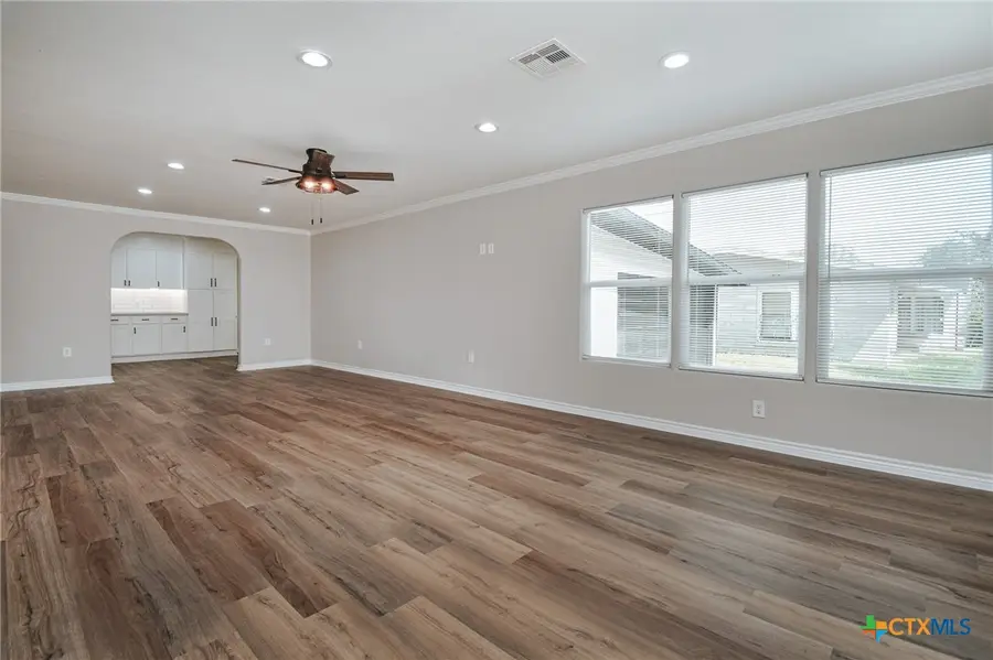 2605 N Ben Jordan Street, Victoria, TX 77901 - #3