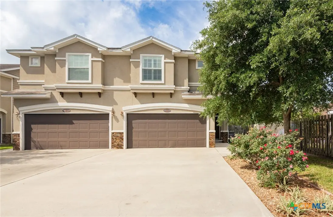 111 Fleetwood Drive, Victoria, TX 77901 - #1