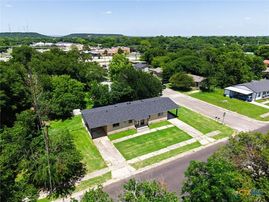 602 Highway Avenue #A-B, Copperas Cove, TX 76522 - #3