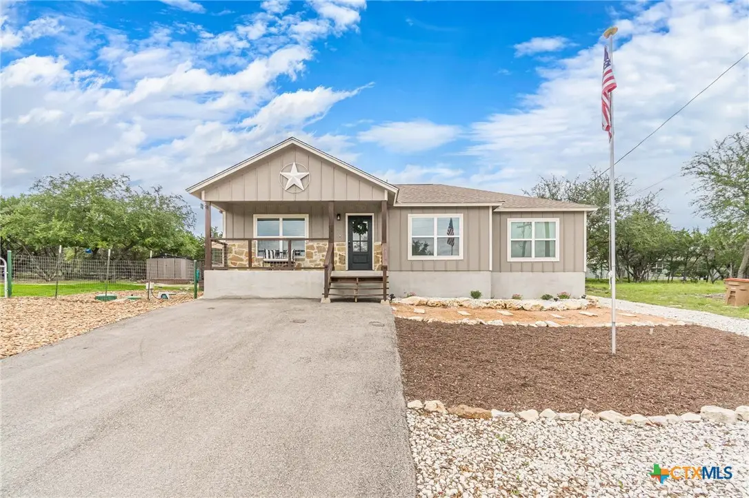 421 Smoking Rifle, Spring Branch, TX 78070 - #1