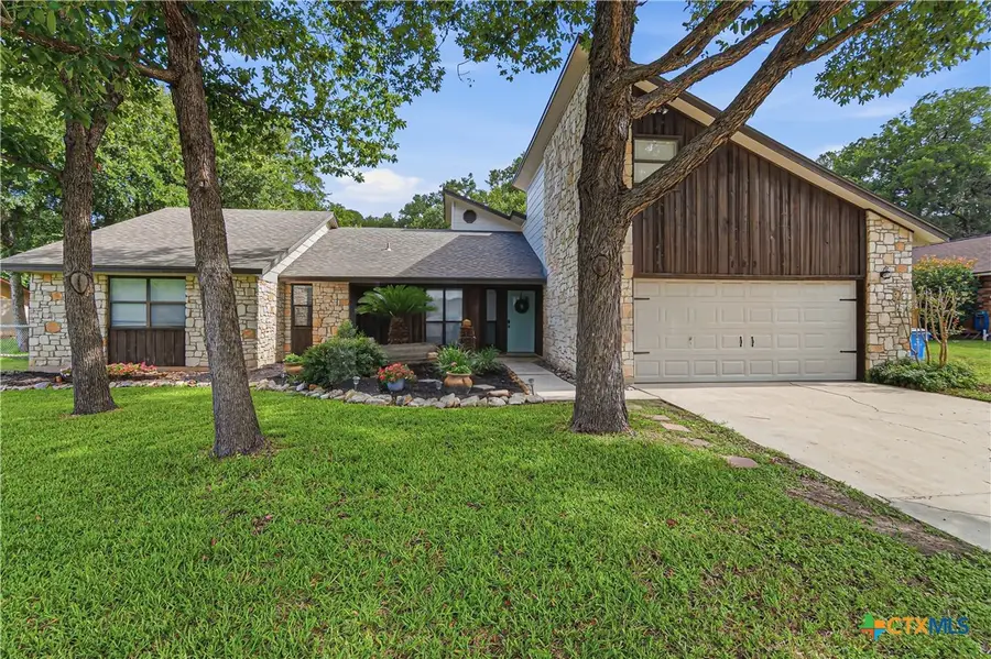 122 Twin Oak Road, Seguin, TX 78155 - #2