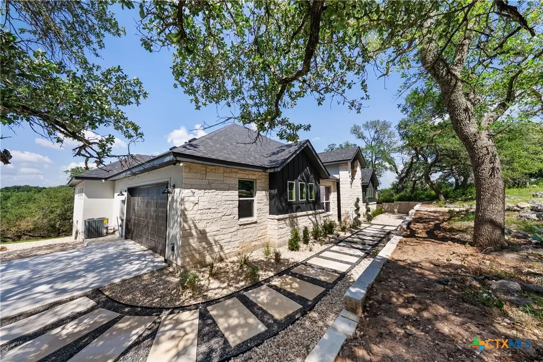375 Shady Hollow, New Braunfels, TX 78132 - #1