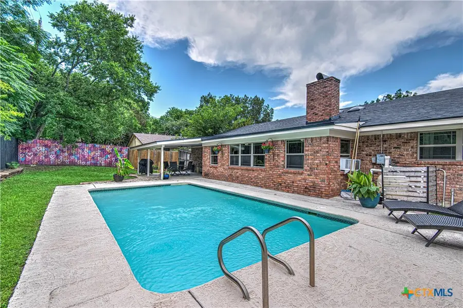 811 Woodside Drive, Harker Heights, TX 76548 - #2