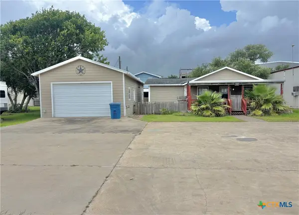 101 Cassie Street, Port O'Connor, TX 77982