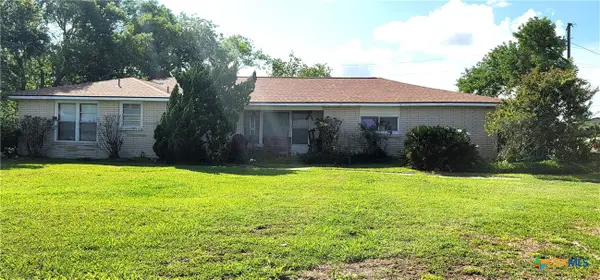 2898 State Highway 238, Port Lavaca, TX 77979